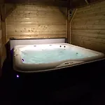 De La Baigneuse Avec Jacuzzi 6 Pers * Э (Приморская Сена)