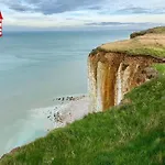 De La Baigneuse Avec Jacuzzi 6 Pers * Э (Приморская Сена)