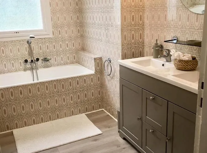 De La Baigneuse Avec Jacuzzi 6 Pers Holiday home