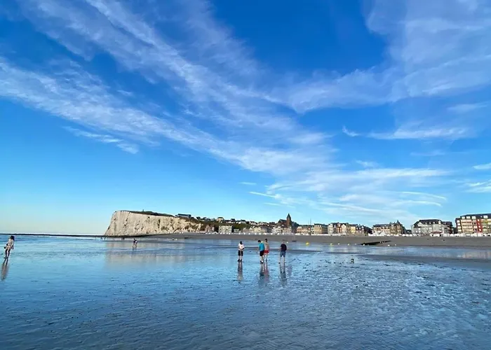 De La Baigneuse Avec Jacuzzi 6 Pers Holiday home