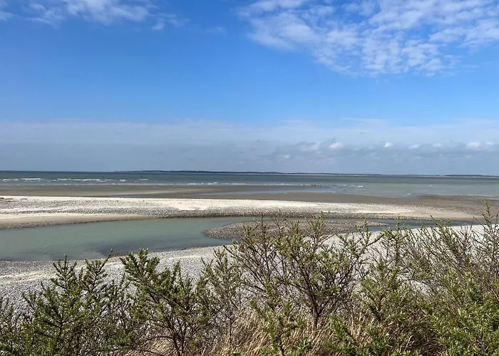 De La Baigneuse Avec Jacuzzi 6 Pers